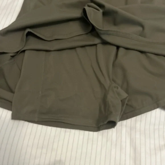 Halara active dress - Picture 5 of 6